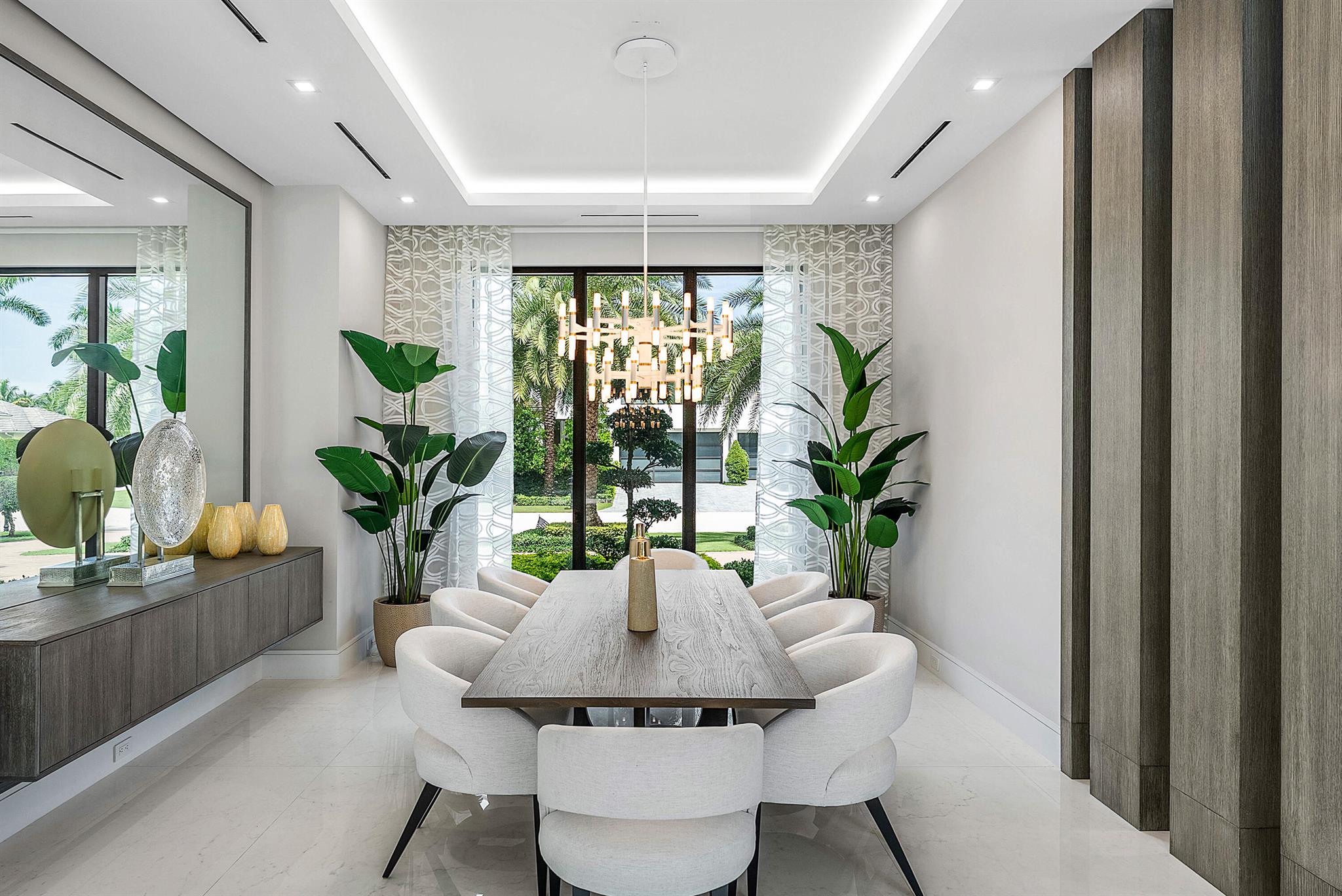 ROYAL PALM YACHT & COUNTR - Residential