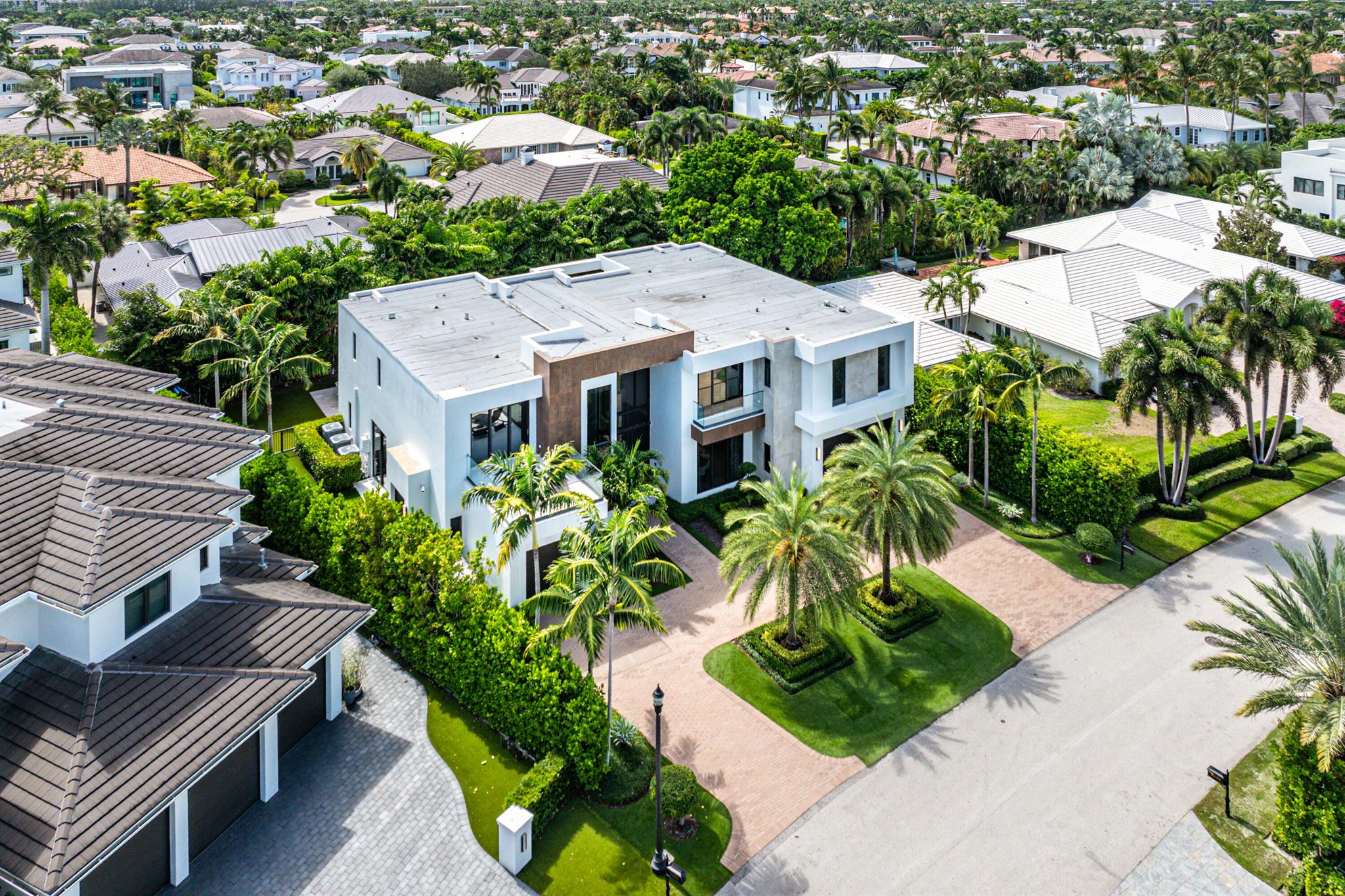 ROYAL PALM YACHT & COUNTR - Residential
