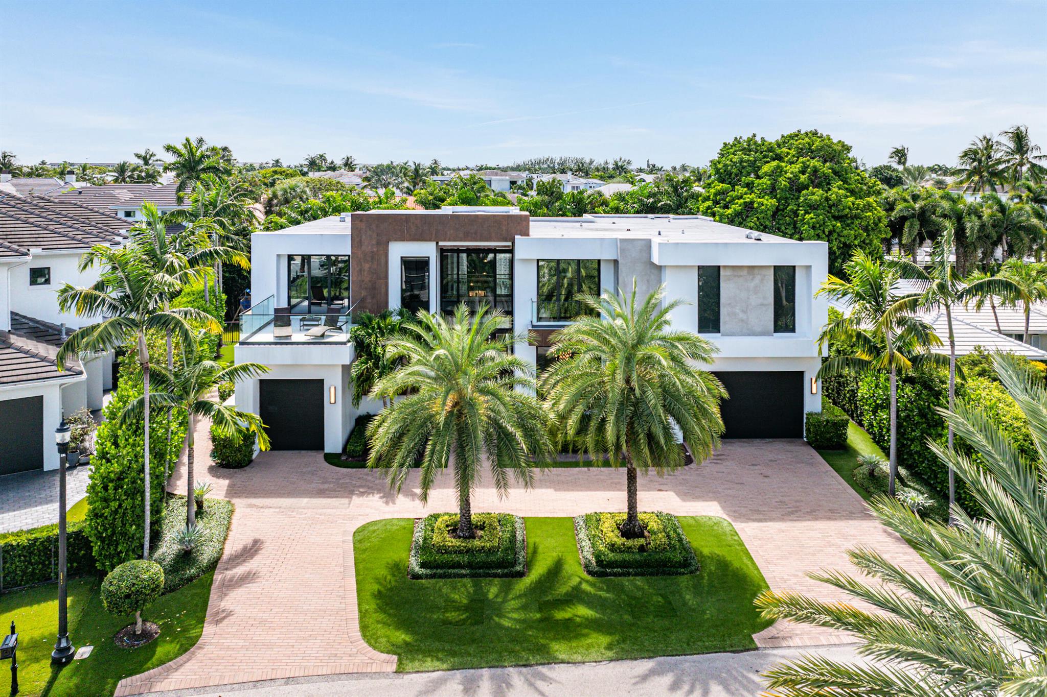 ROYAL PALM YACHT & COUNTR - Residential