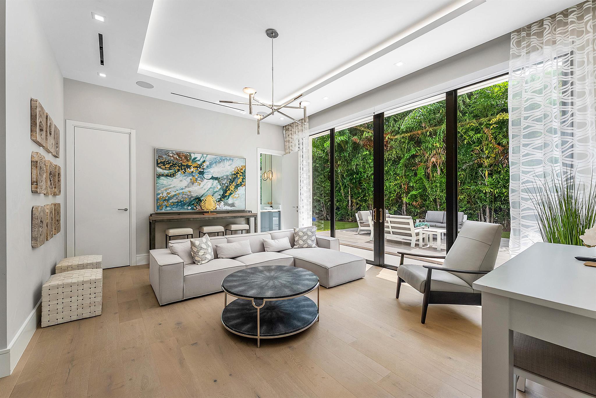 ROYAL PALM YACHT & COUNTR - Residential