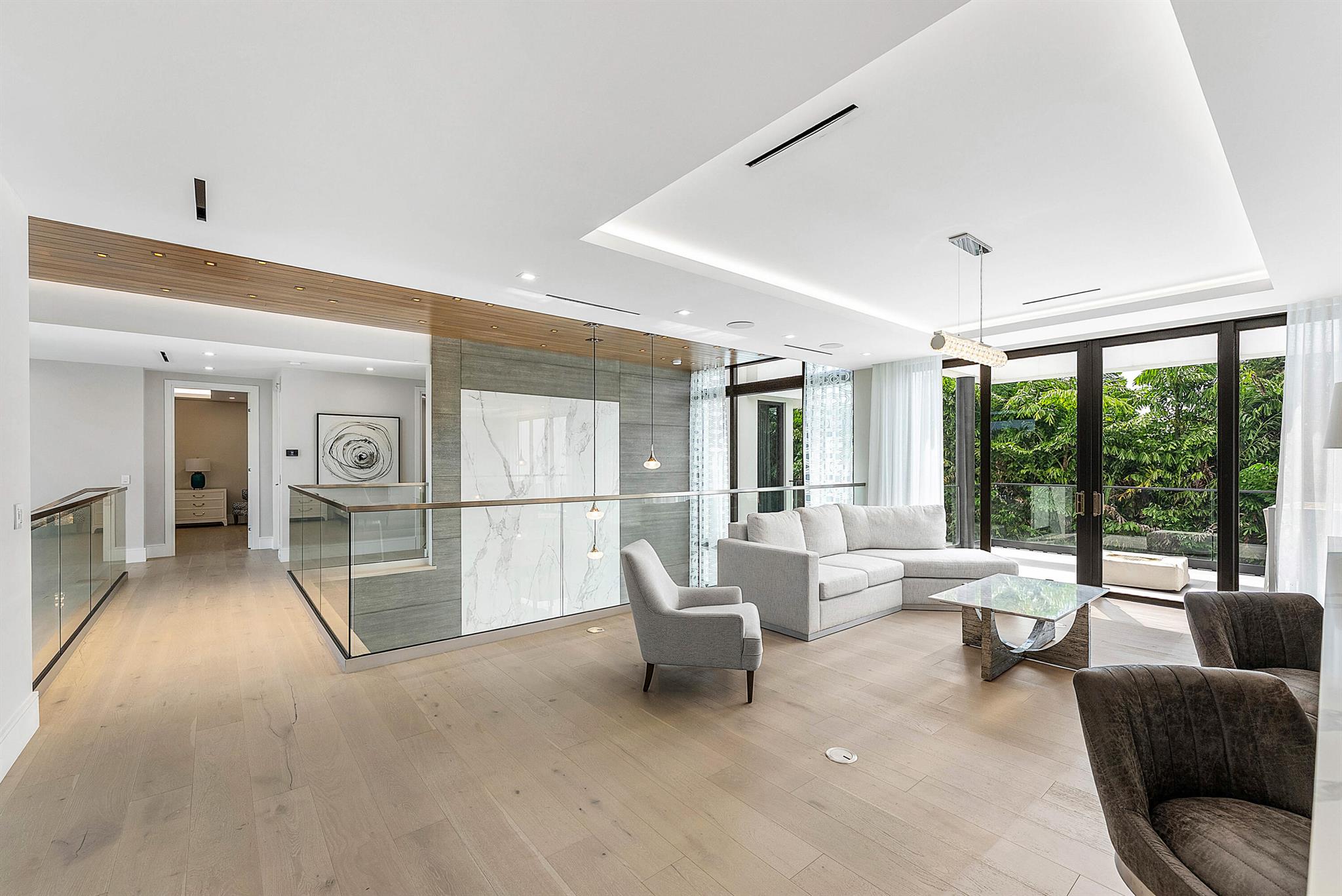ROYAL PALM YACHT & COUNTR - Residential