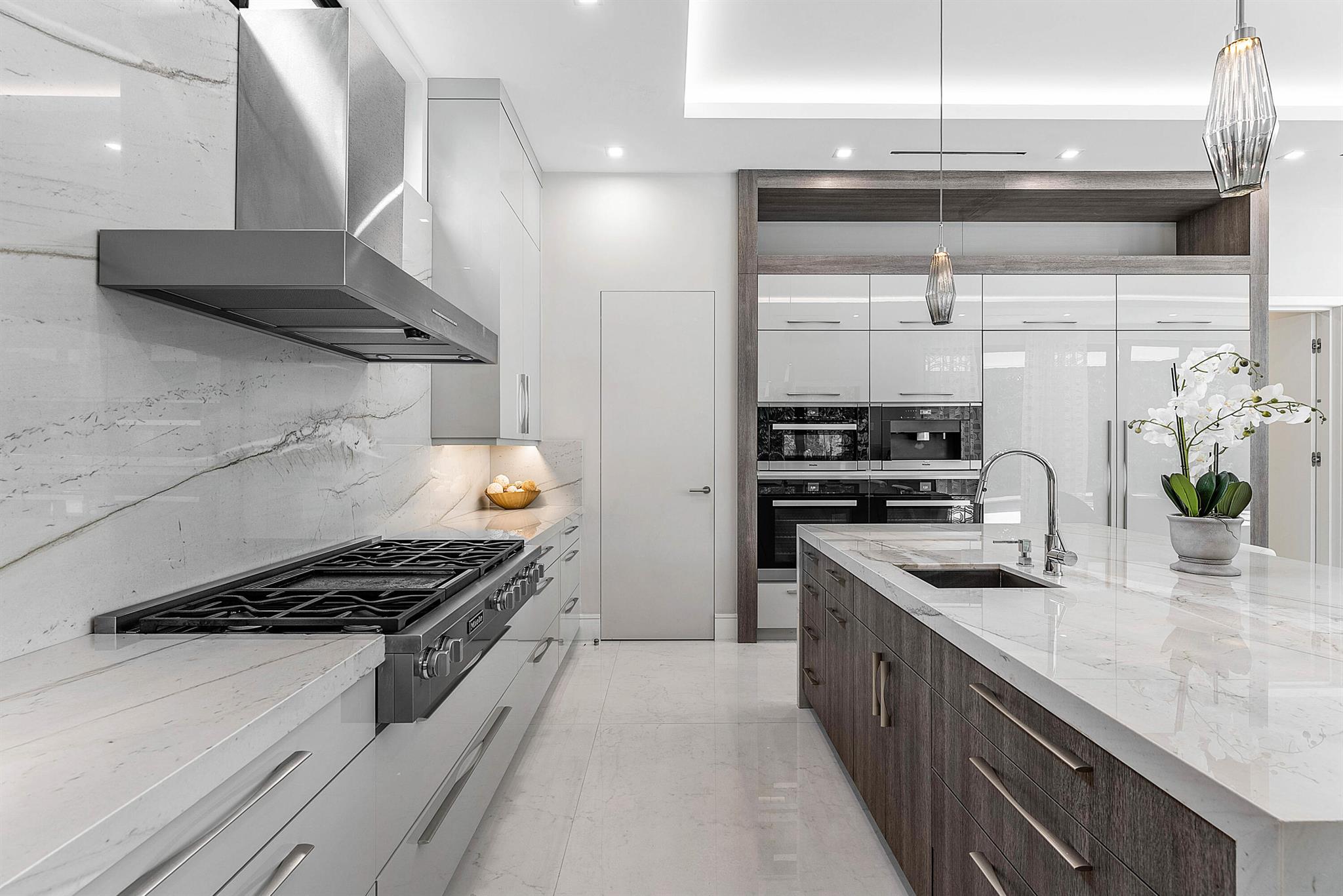ROYAL PALM YACHT & COUNTR - Residential