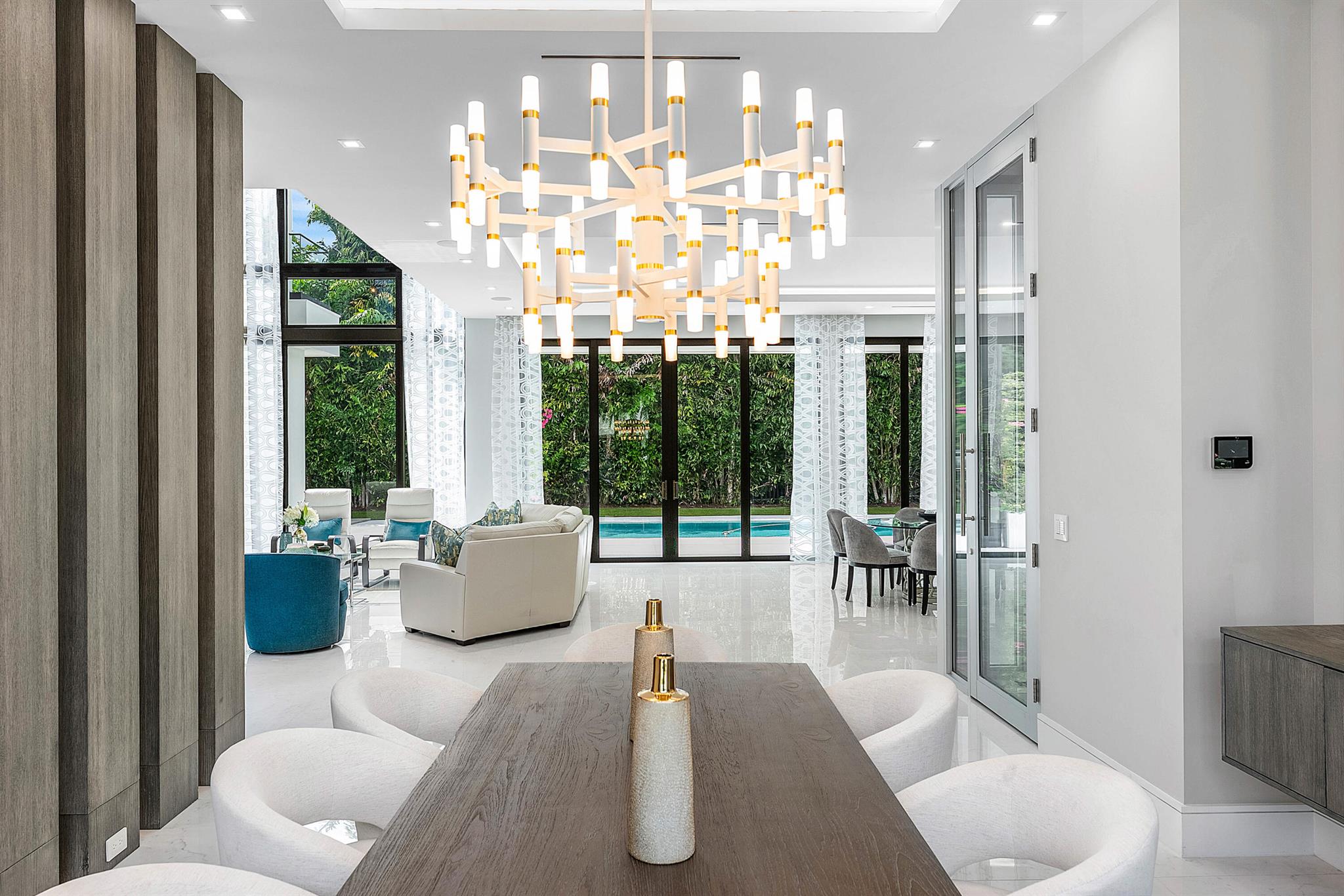 ROYAL PALM YACHT & COUNTR - Residential
