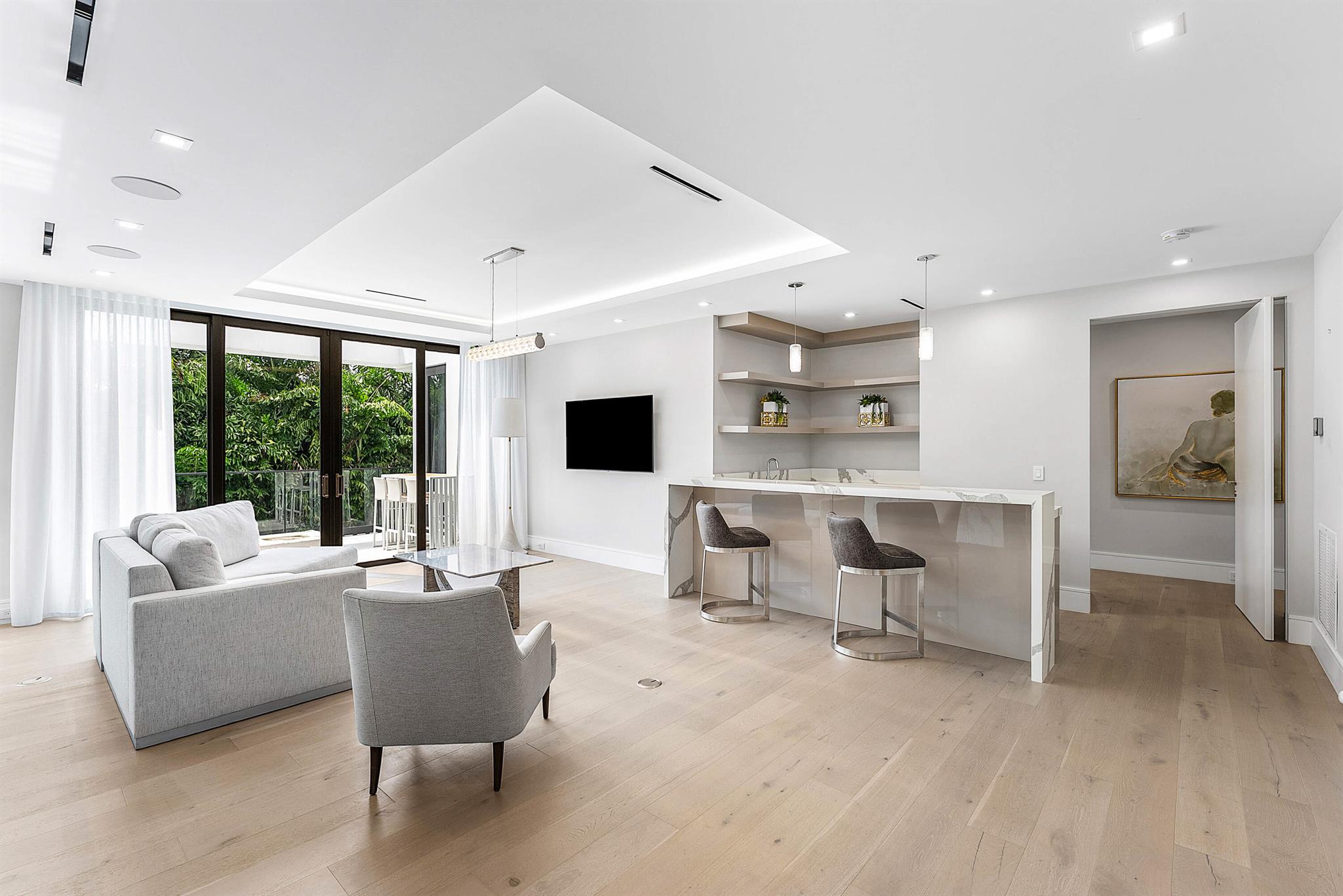 ROYAL PALM YACHT & COUNTR - Residential