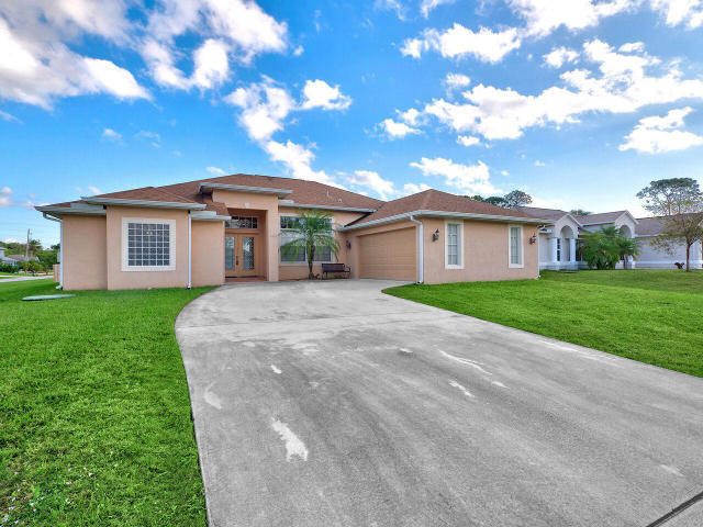 PORT ST LUCIE SECTION 35 - Residential Lease