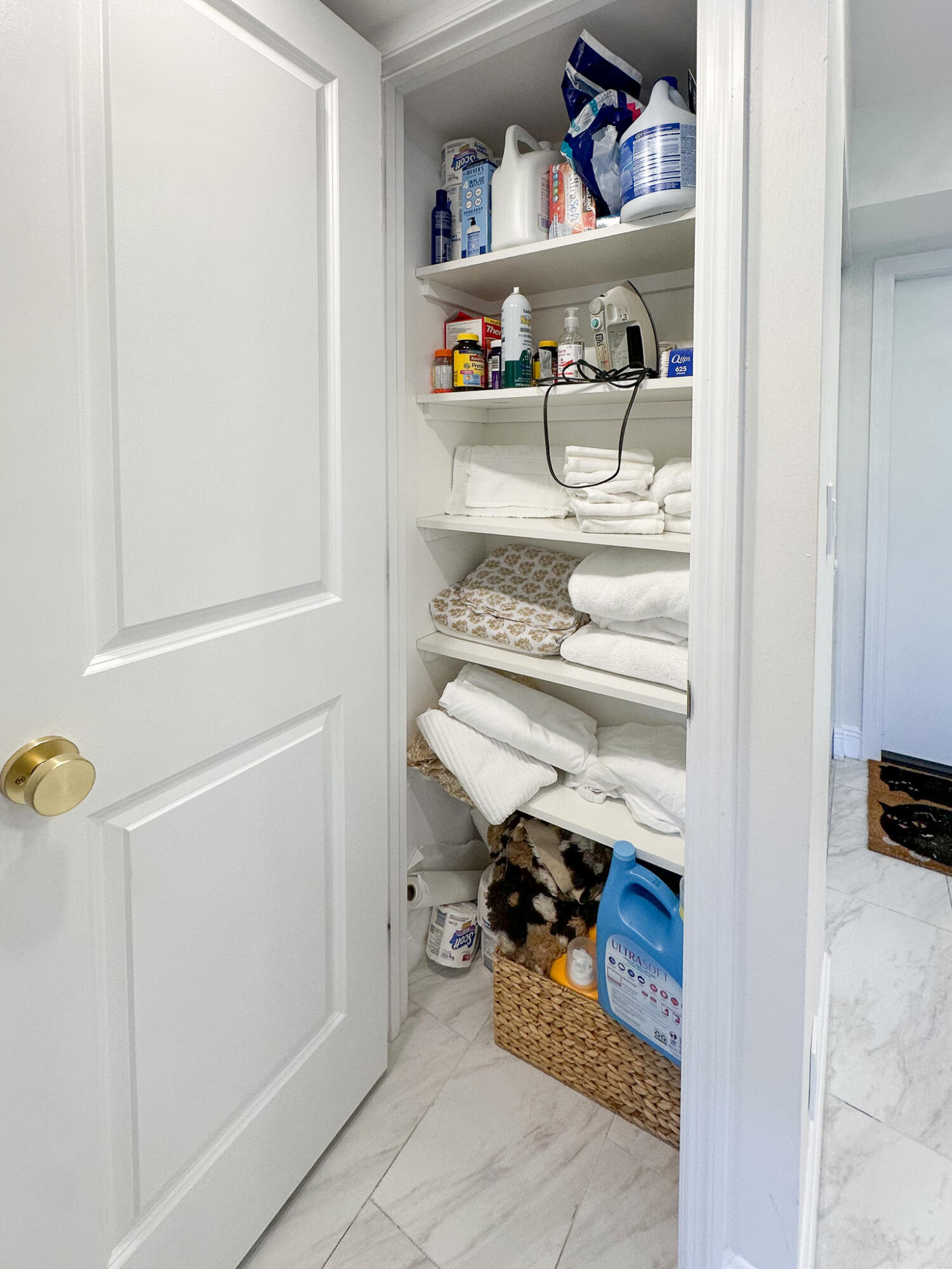 CORAL TOWERS CONDO - Residential