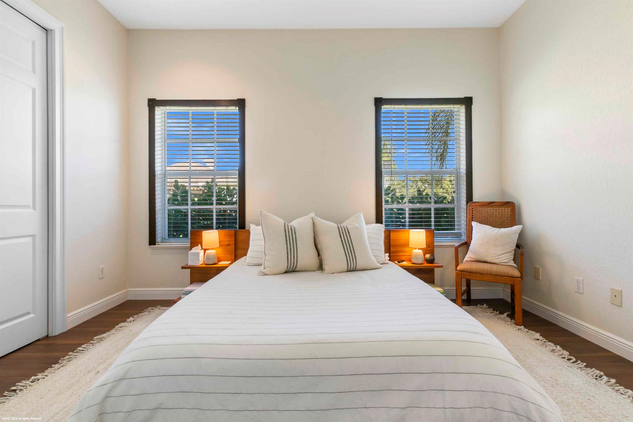 Palm Beach Point Sunglade - Residential