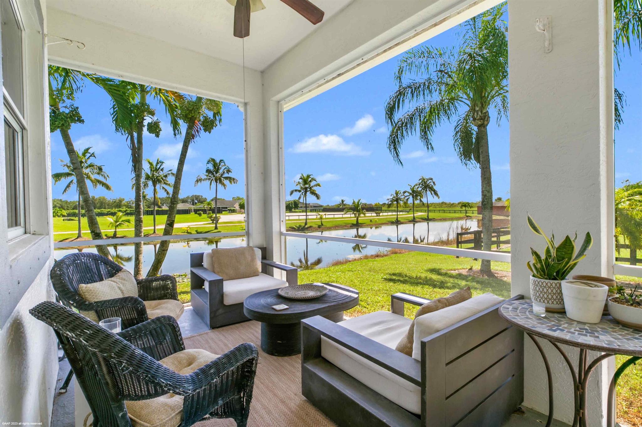 Palm Beach Point Sunglade - Residential