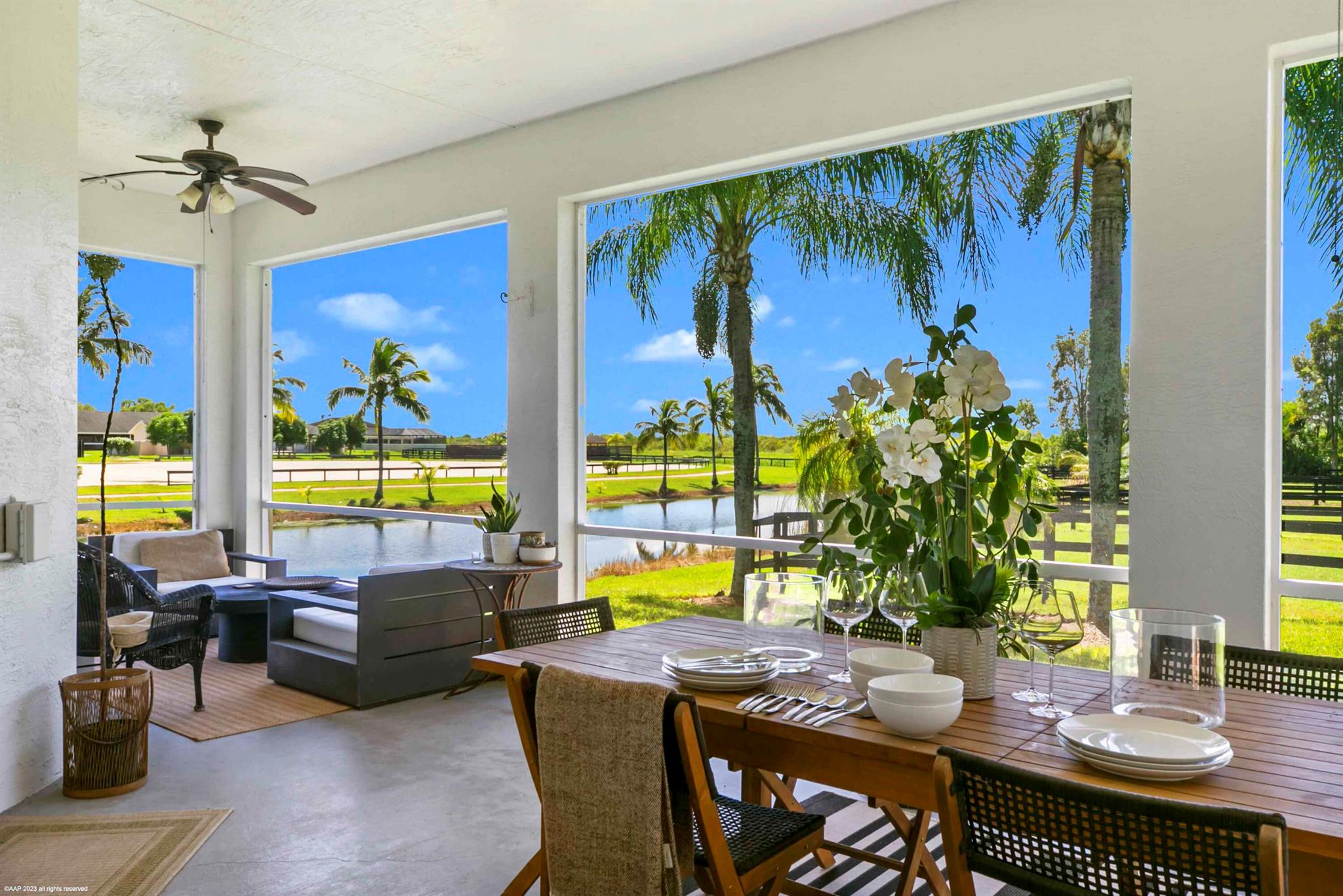 Palm Beach Point Sunglade - Residential