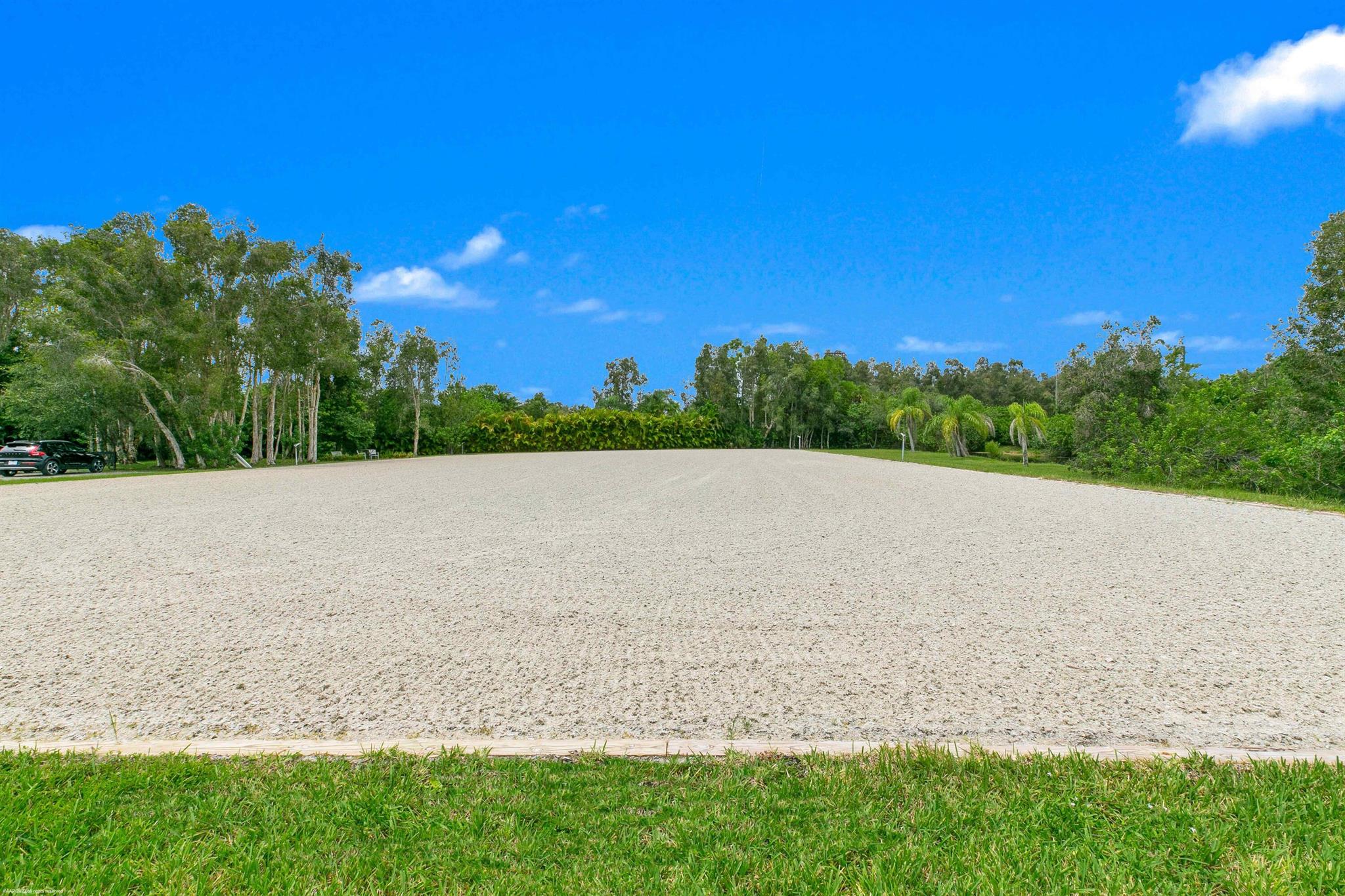 Palm Beach Point Sunglade - Residential