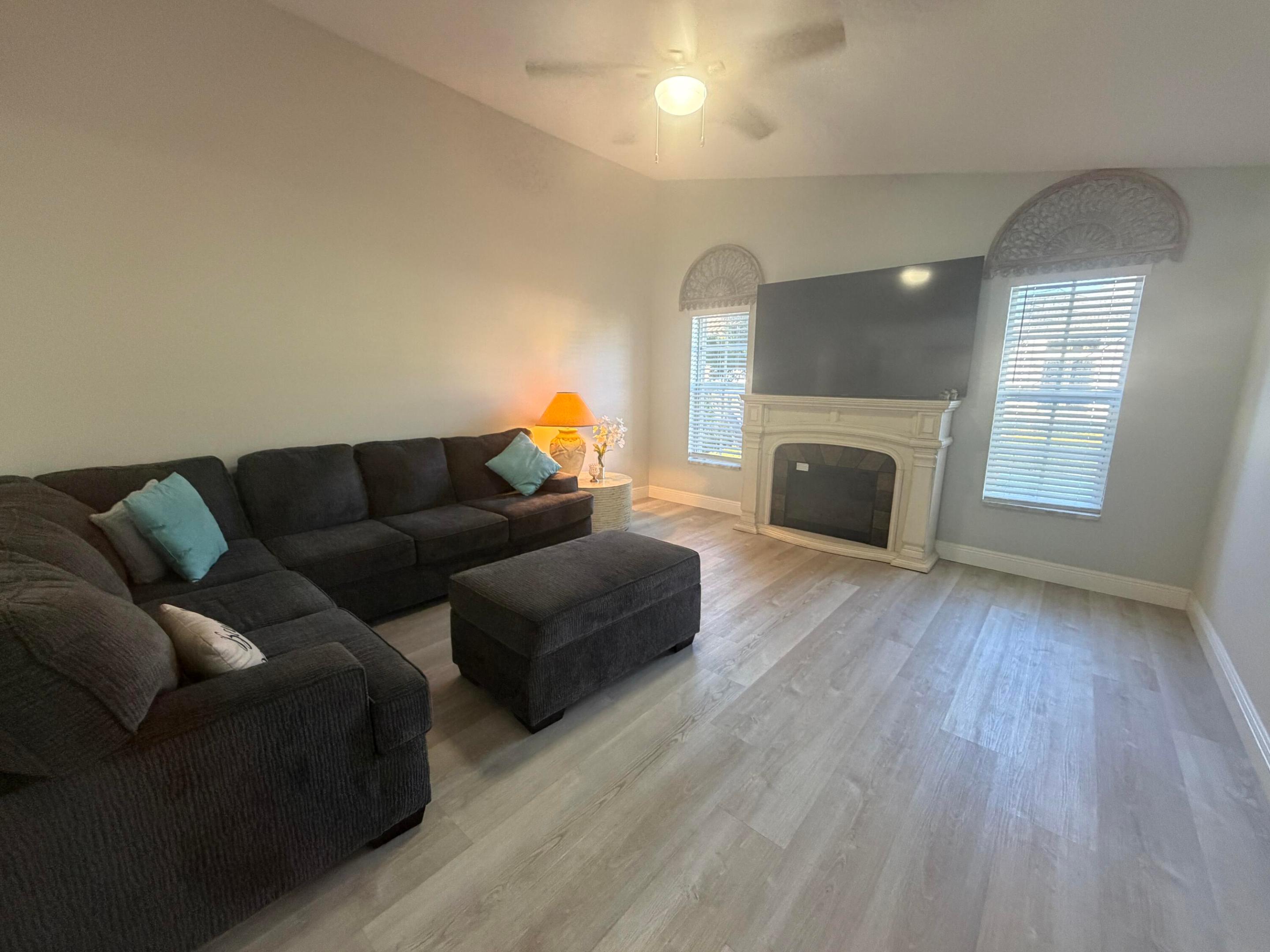 FLA FRUIT LANDS CO SUB NO 1 - Residential