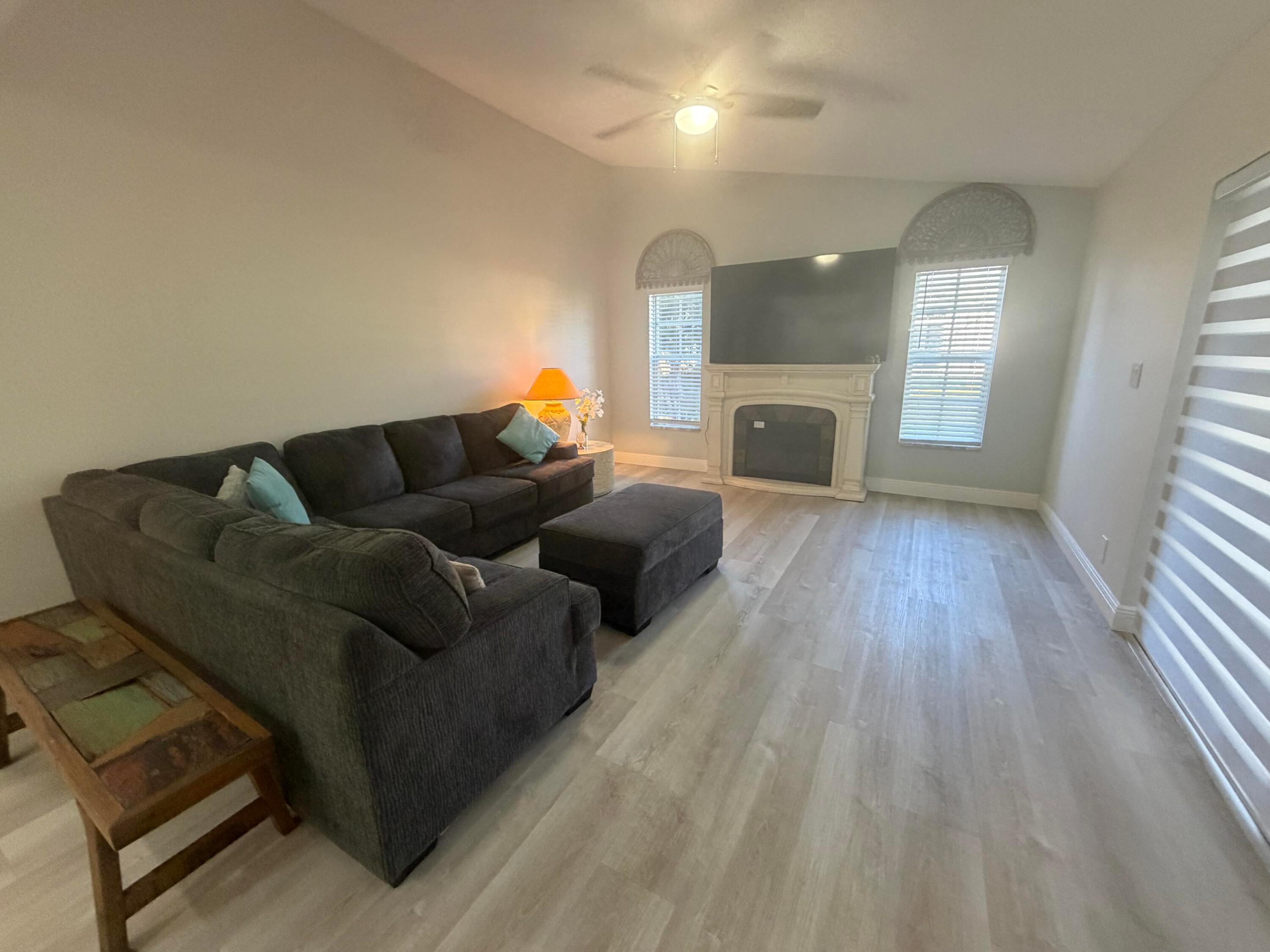 FLA FRUIT LANDS CO SUB NO 1 - Residential