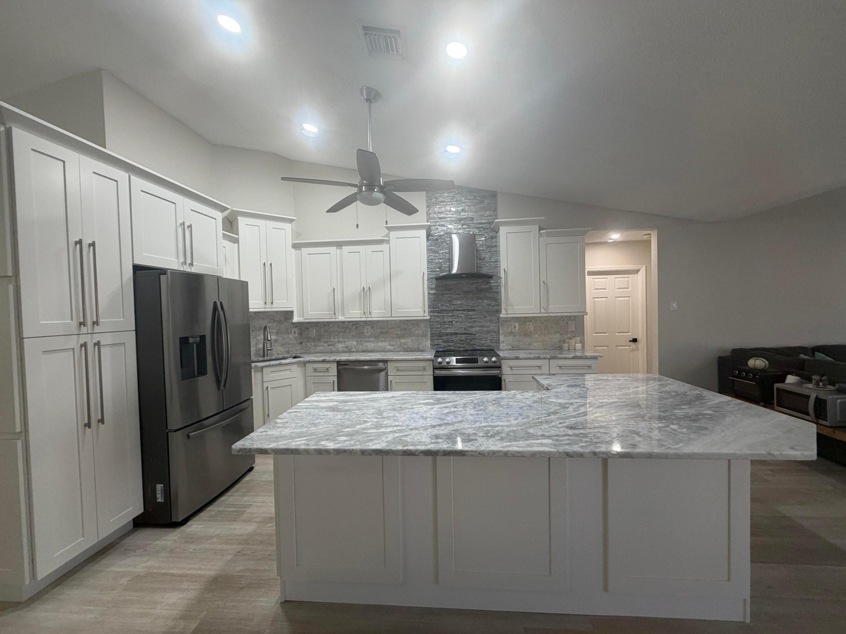 FLA FRUIT LANDS CO SUB NO 1 - Residential