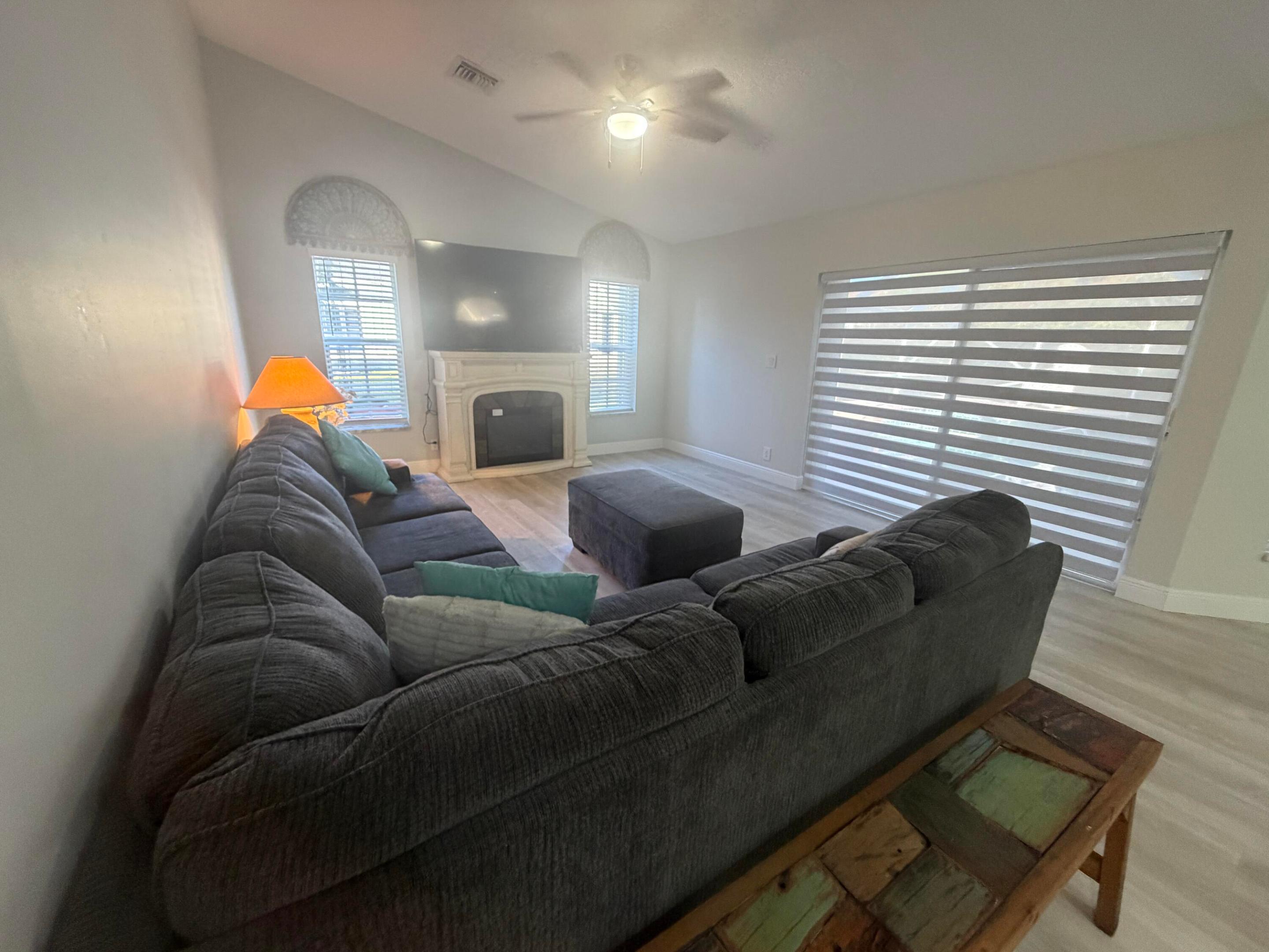 FLA FRUIT LANDS CO SUB NO 1 - Residential