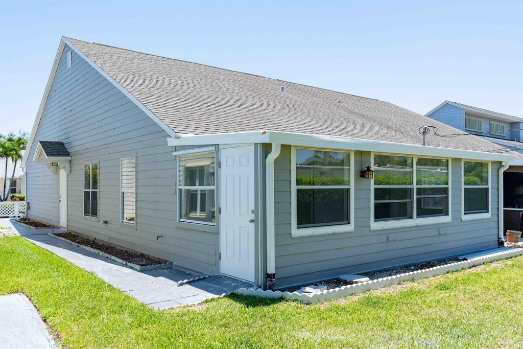 Photo of 2533 SE Tropical East Circle, Port Saint Lucie, FL 34952 (MLS # R10990603)