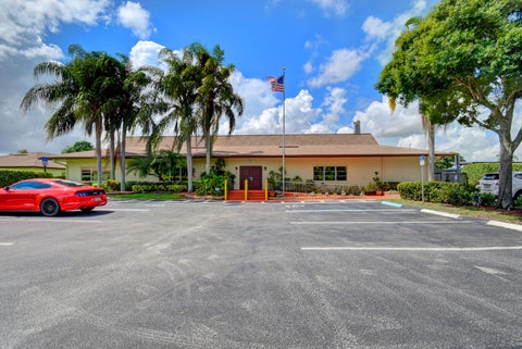 Tiny photo for 5050 Nesting Way #B, Delray Beach, FL 33484 (MLS # B26020214)