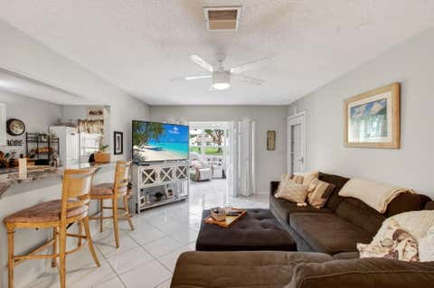 Tiny photo for 5050 Nesting Way #B, Delray Beach, FL 33484 (MLS # B26020214)