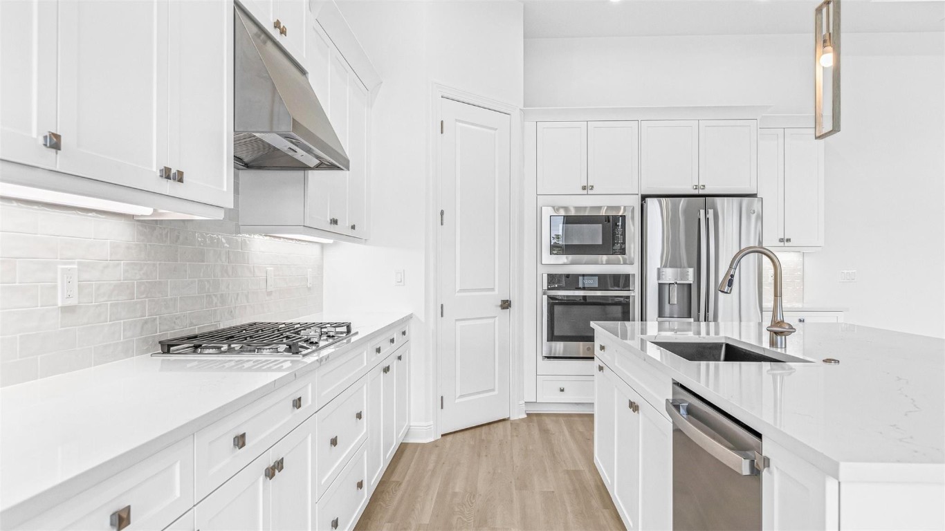 Mosaic - Residential