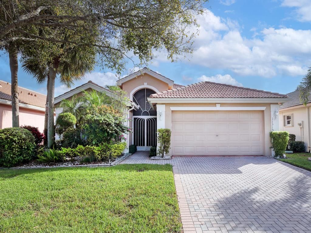 Photo of 11316 Vivero Avenue, Boynton Beach, FL 33437 (MLS # R10848962)
