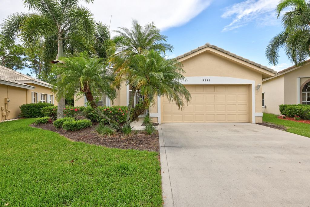 Photo of 4866 SE Devenwood Way, Stuart, FL 34997 (MLS # R10804932)