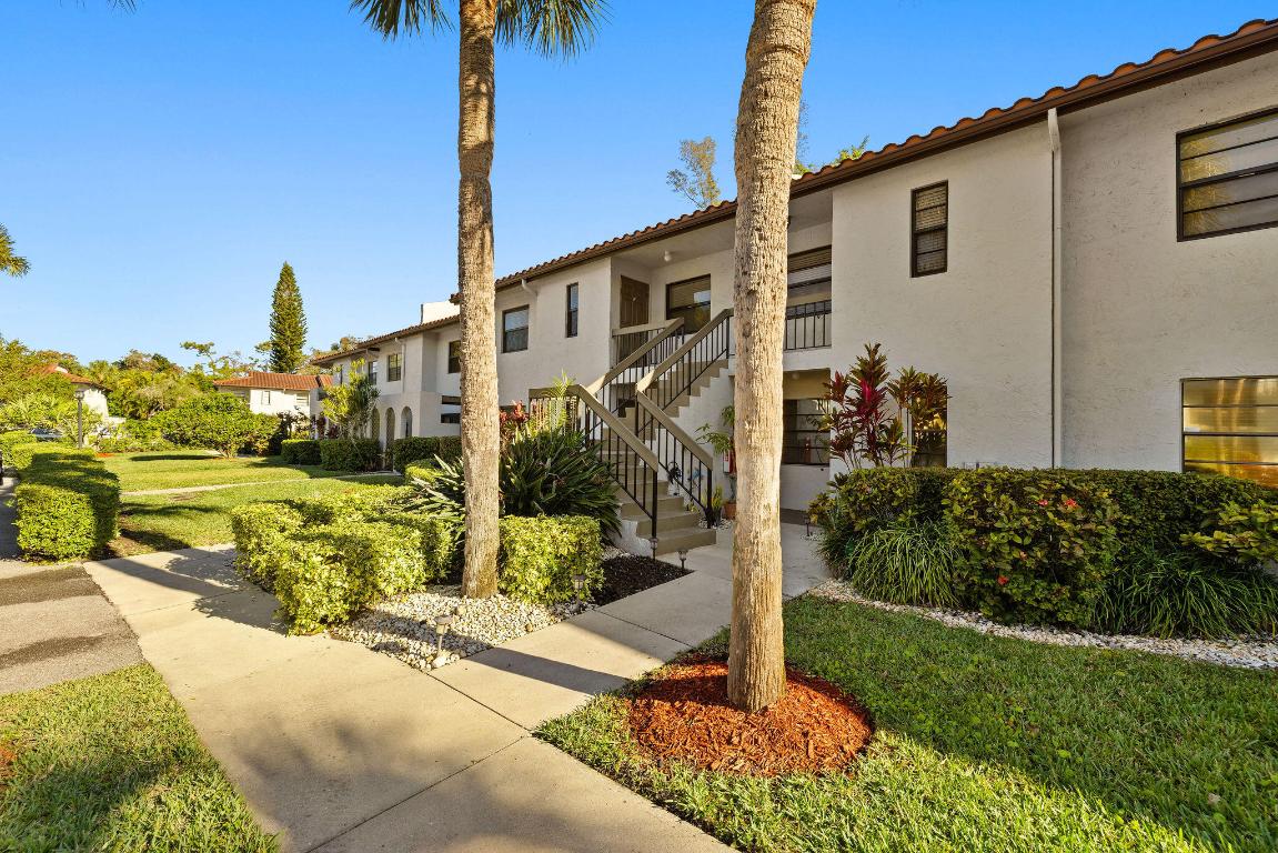 Boca Lago - Residential