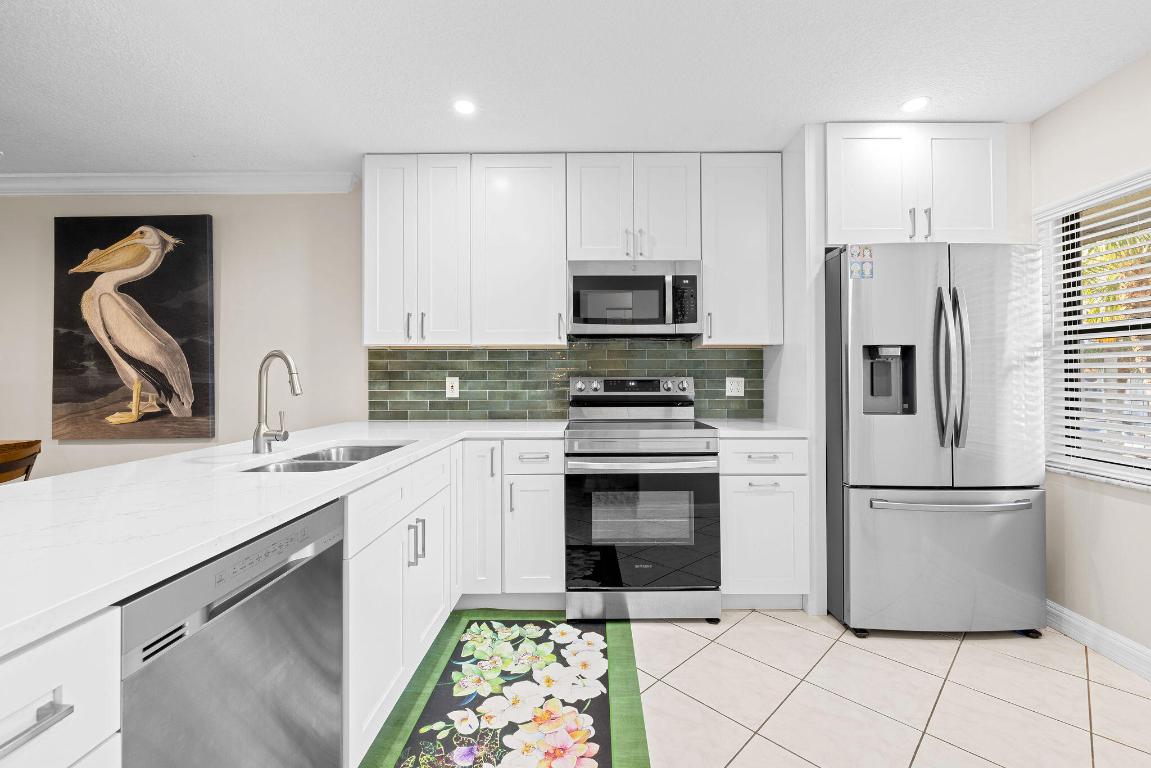 Boca Lago - Residential