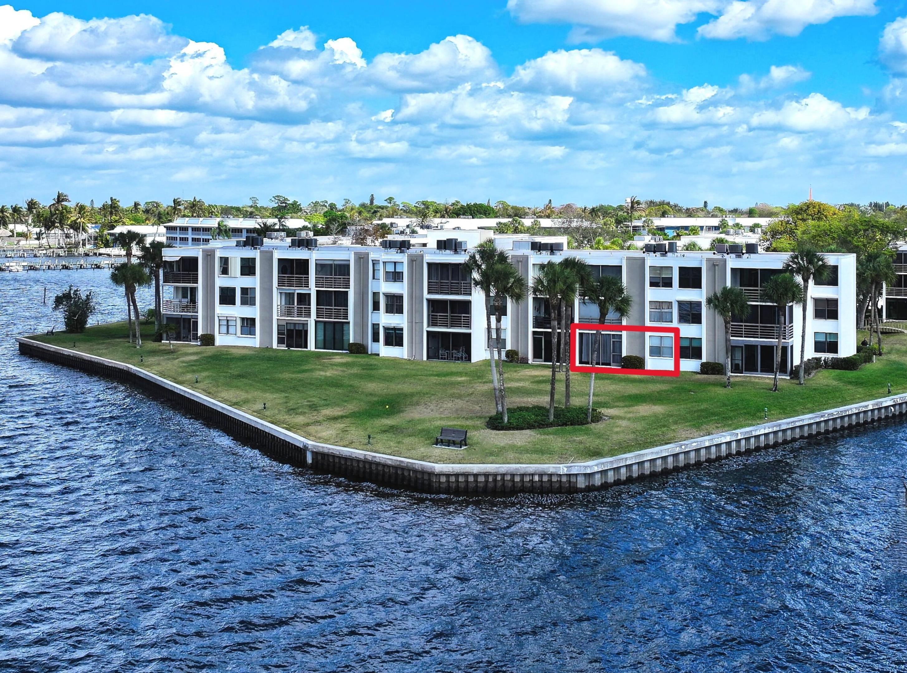 CIRCLE BAY YACHT CLUB CONDO - Residential