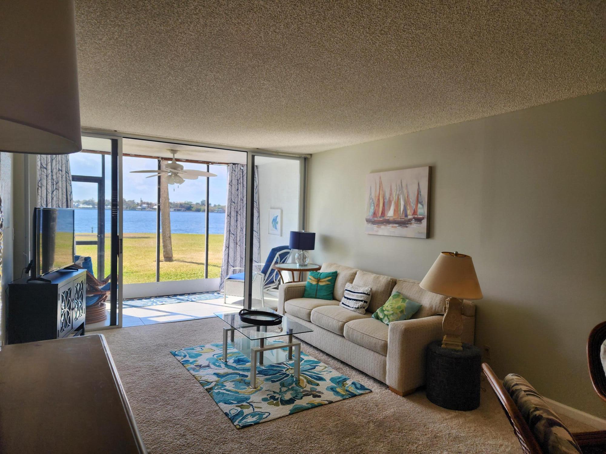 CIRCLE BAY YACHT CLUB CONDO - Residential