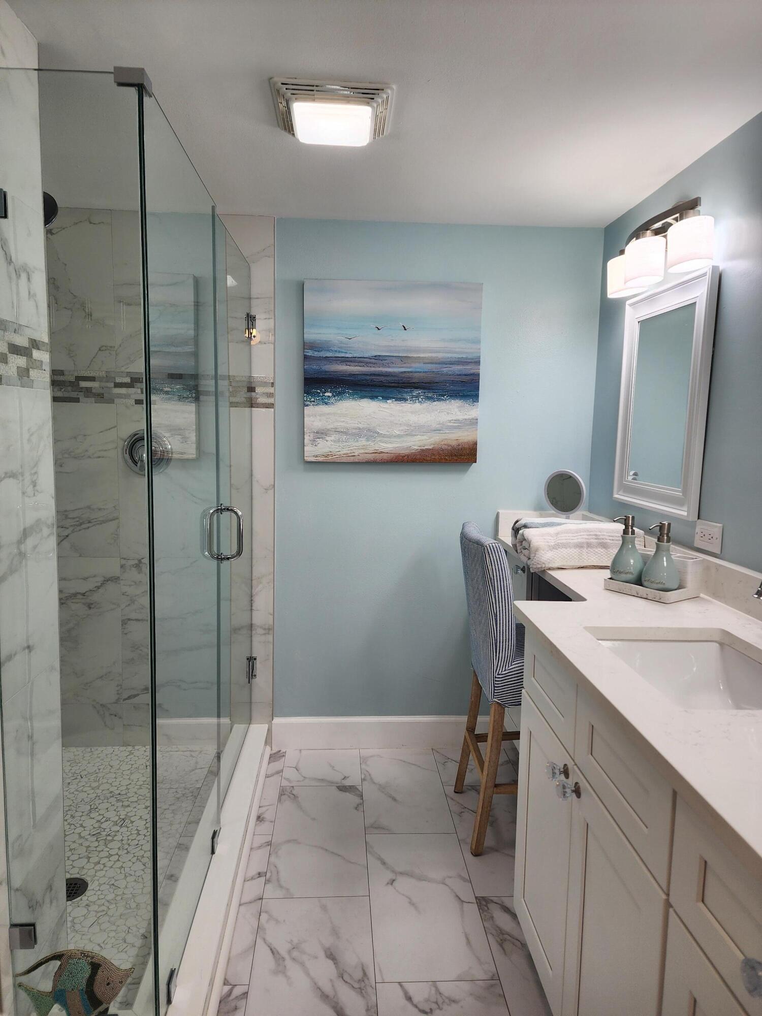CIRCLE BAY YACHT CLUB CONDO - Residential