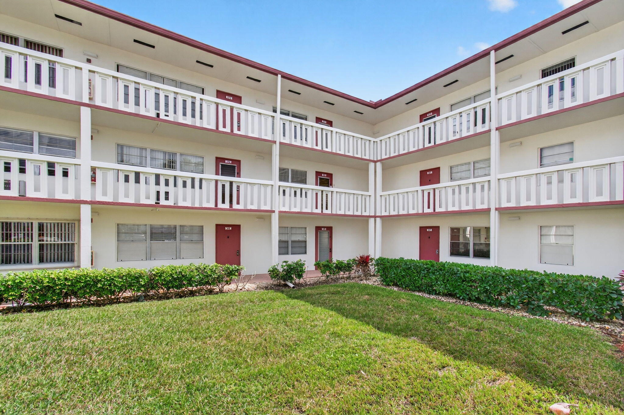 CENTURY VILLAGE - Residential Lease