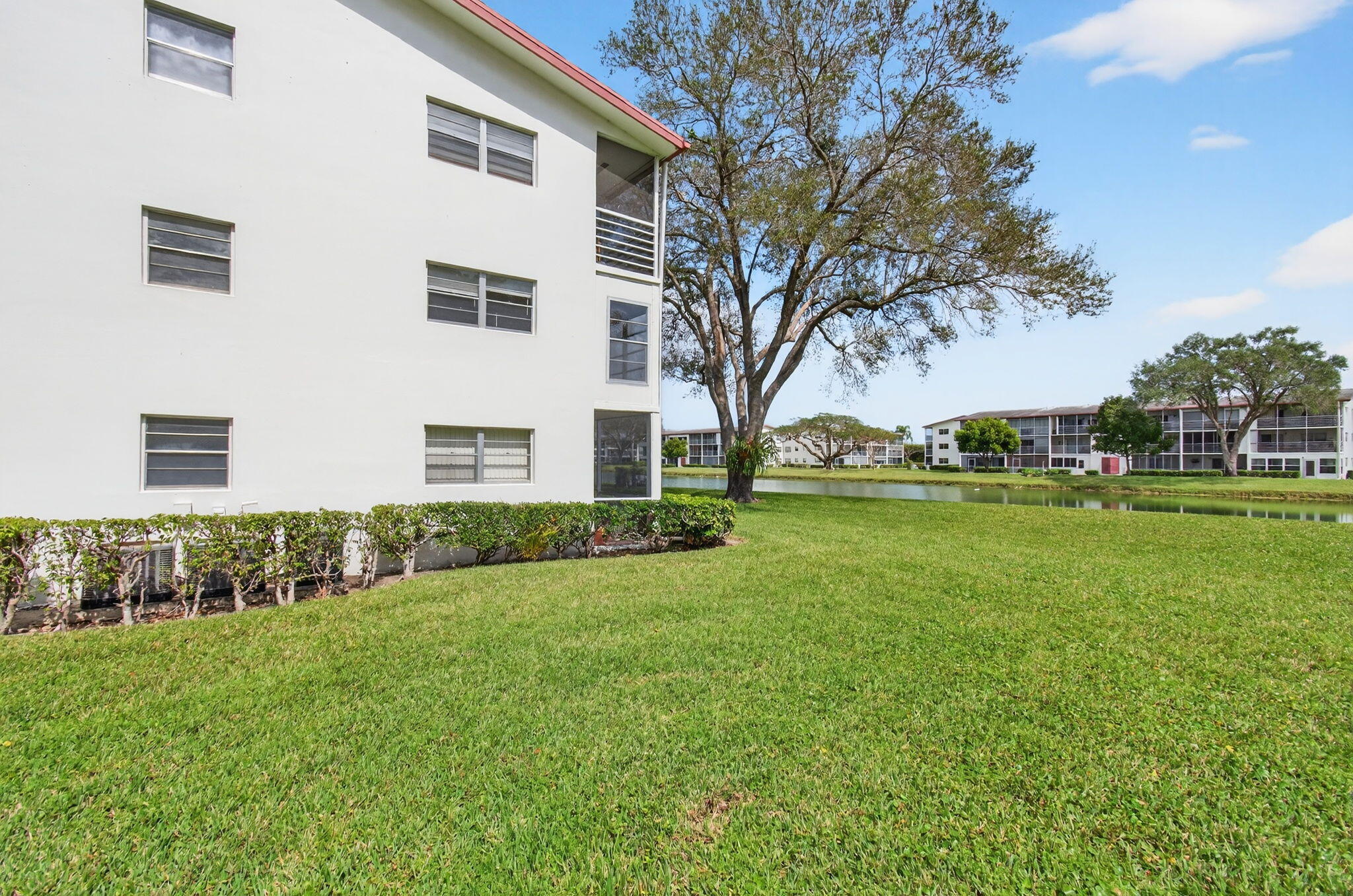 CENTURY VILLAGE - Residential Lease