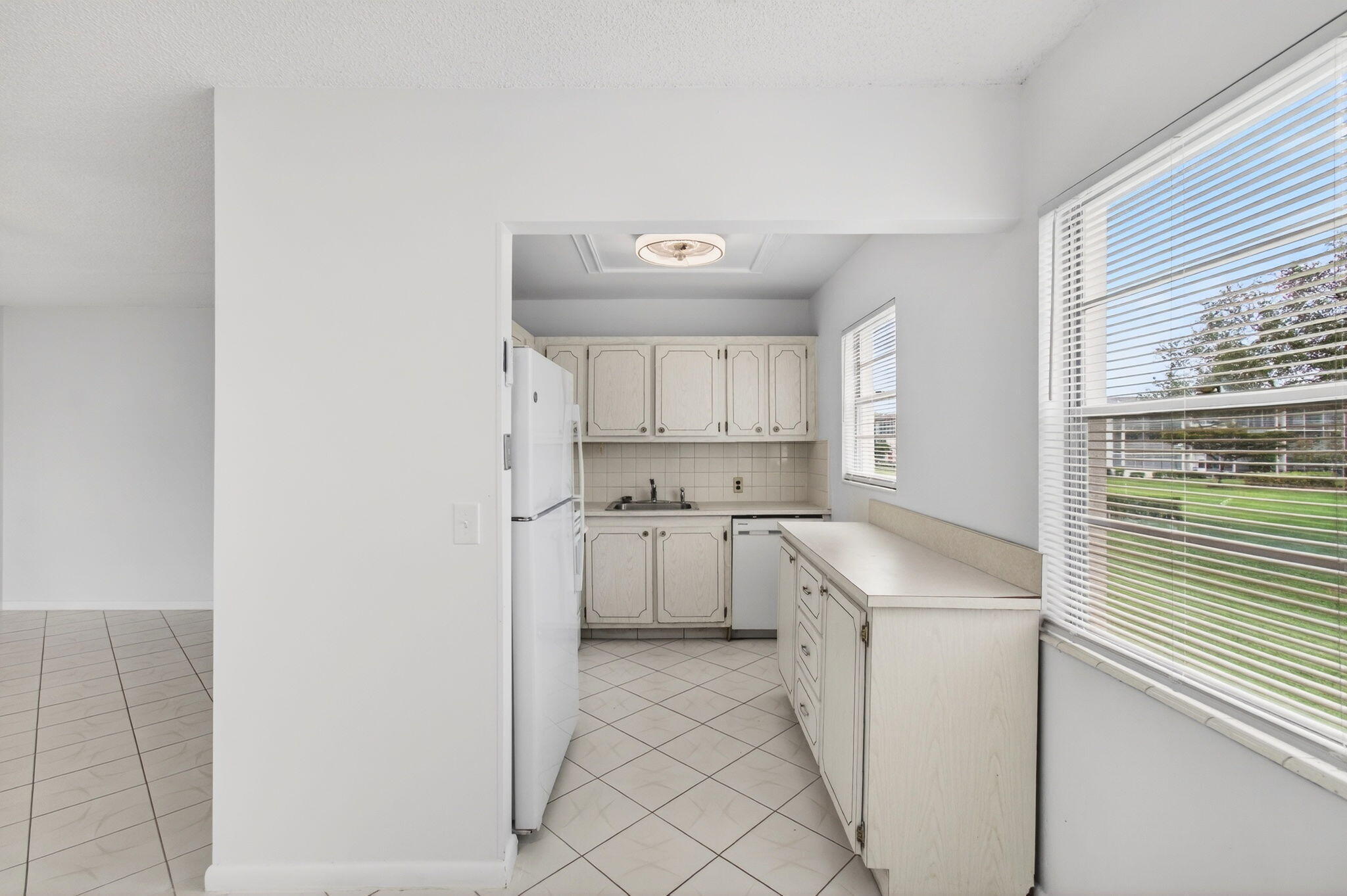 CENTURY VILLAGE - Residential Lease