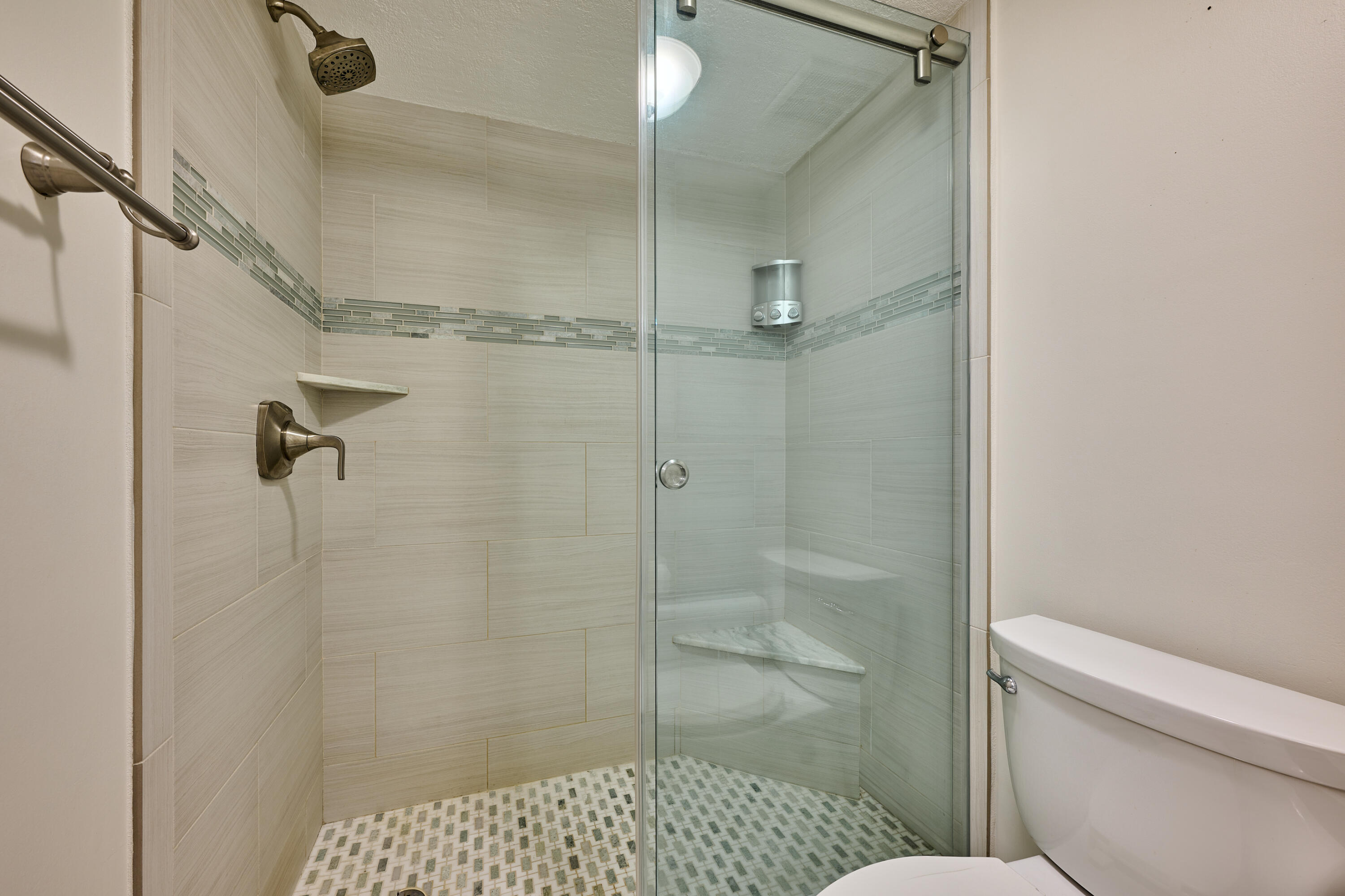 BROADVIEW CONDO - Residential