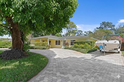 1192 Pineway Drive Haverhill FL 33417