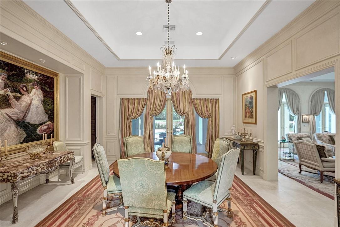 BRIDLE PATH - Residential