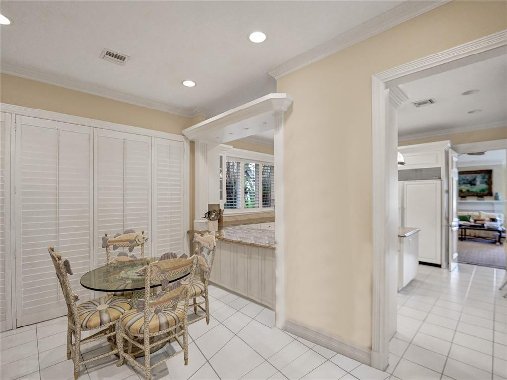 BRIDLE PATH - Residential