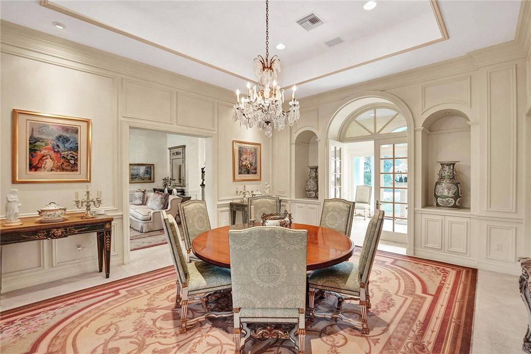 BRIDLE PATH - Residential