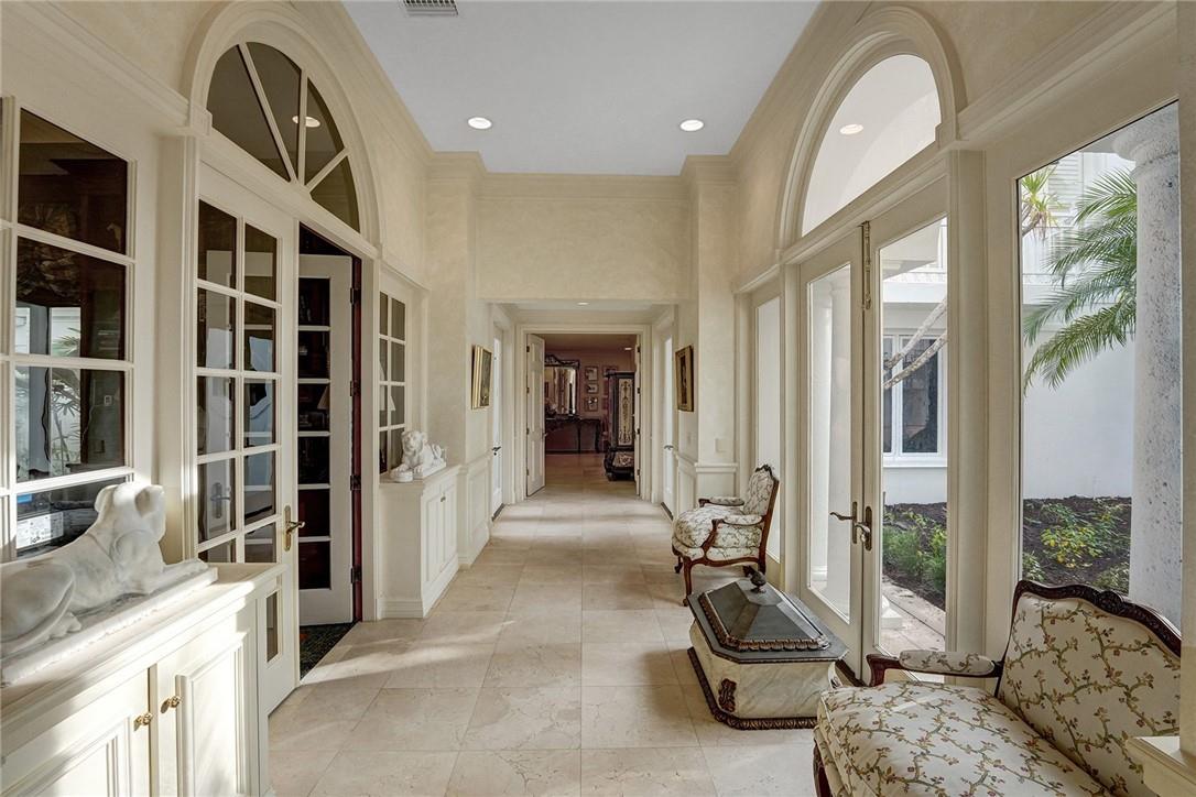 BRIDLE PATH - Residential