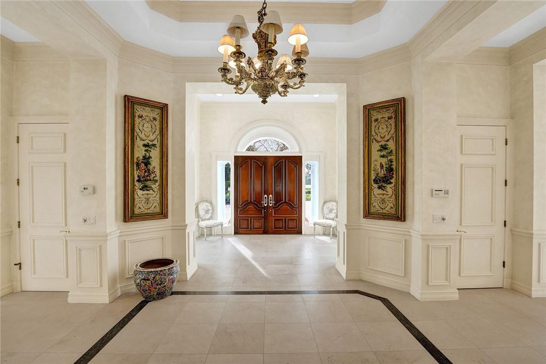 BRIDLE PATH - Residential