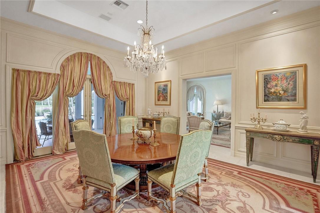 BRIDLE PATH - Residential