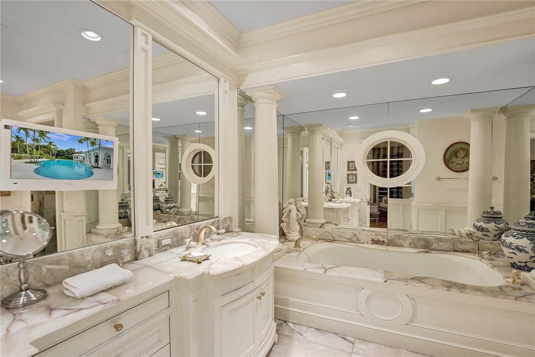 BRIDLE PATH - Residential