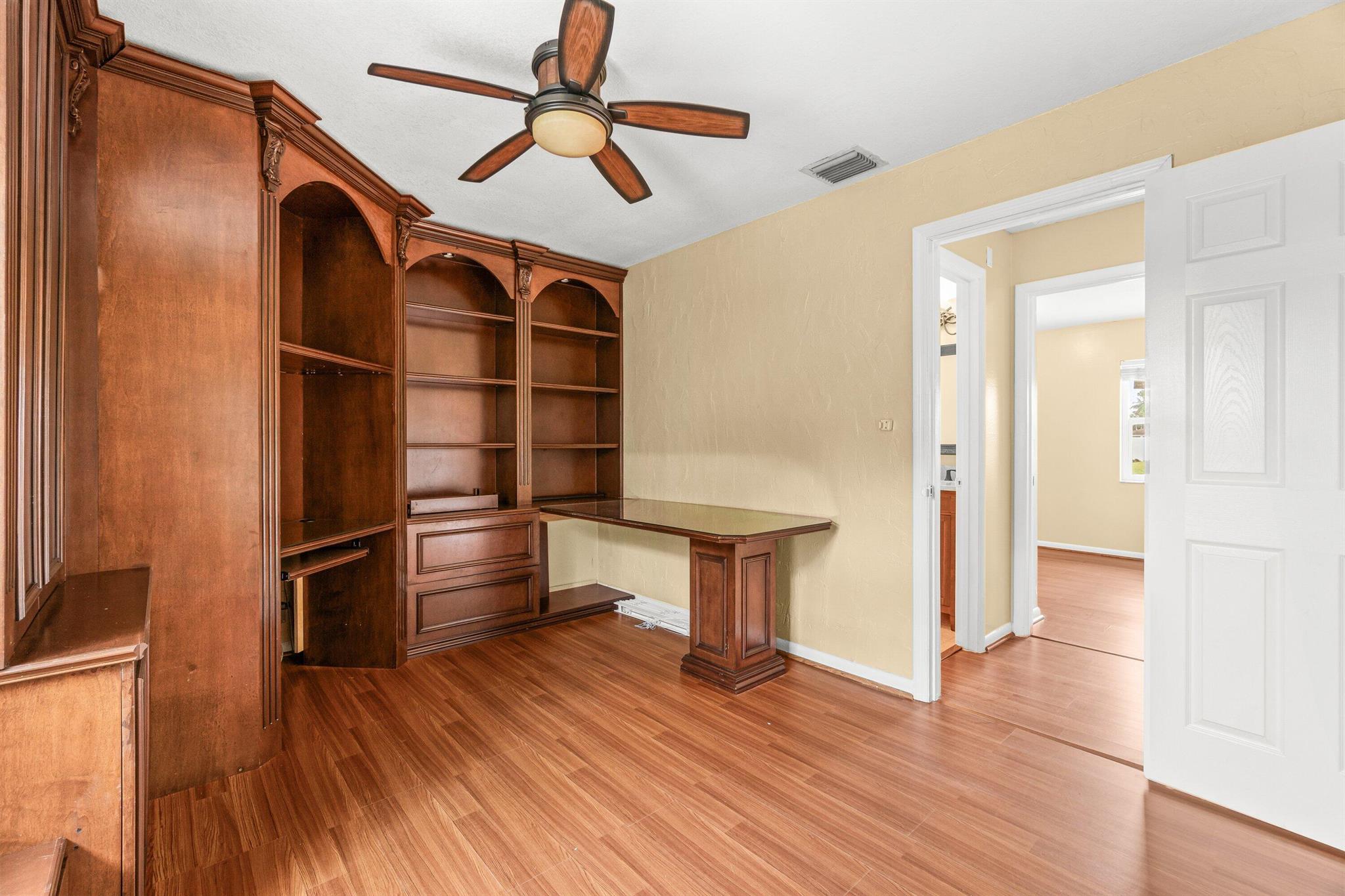 DELRAY GARDEN ESTATES 3 - Residential Lease