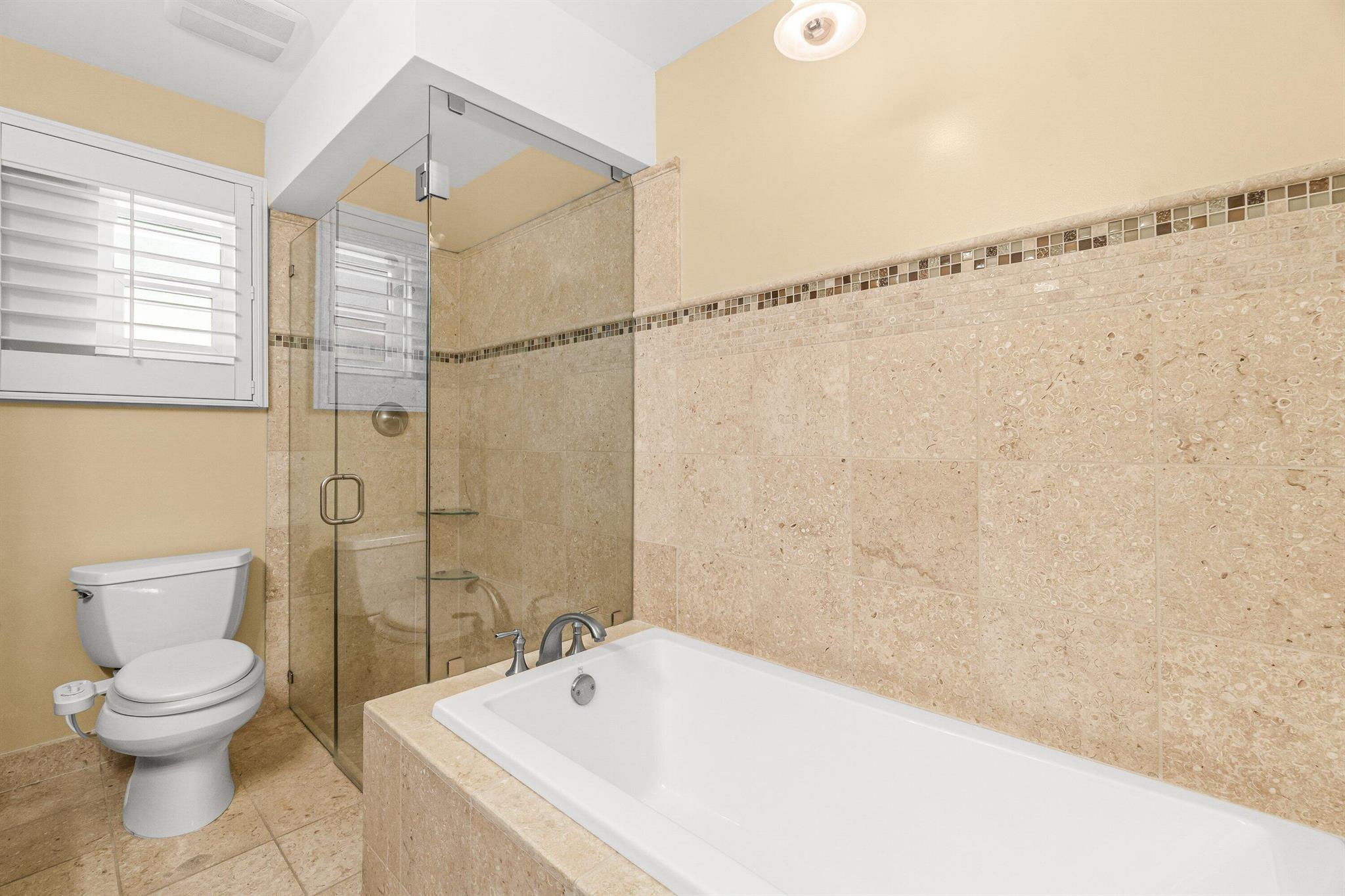 DELRAY GARDEN ESTATES 3 - Residential Lease