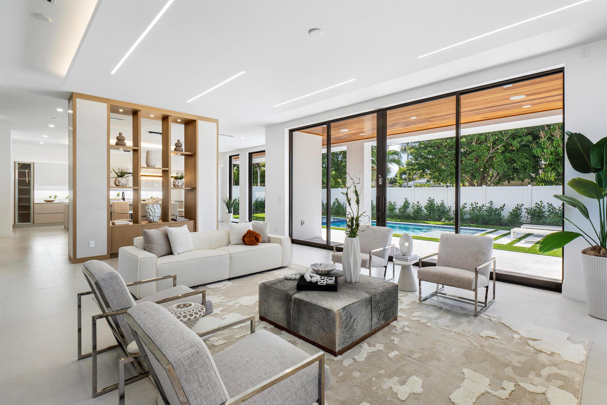 812 Malaga Drive