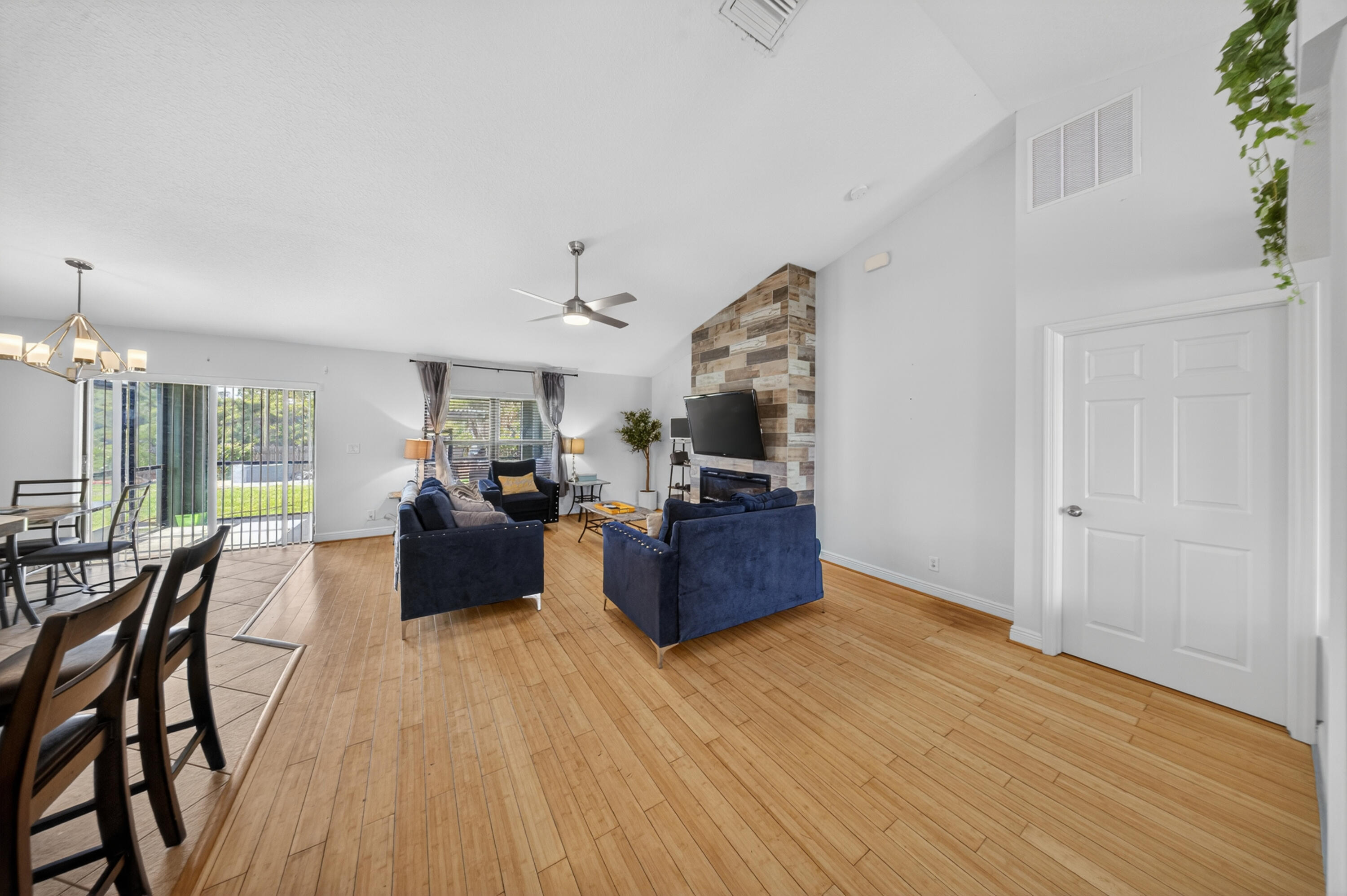 PORT ST LUCIE SECTION 44 - Residential