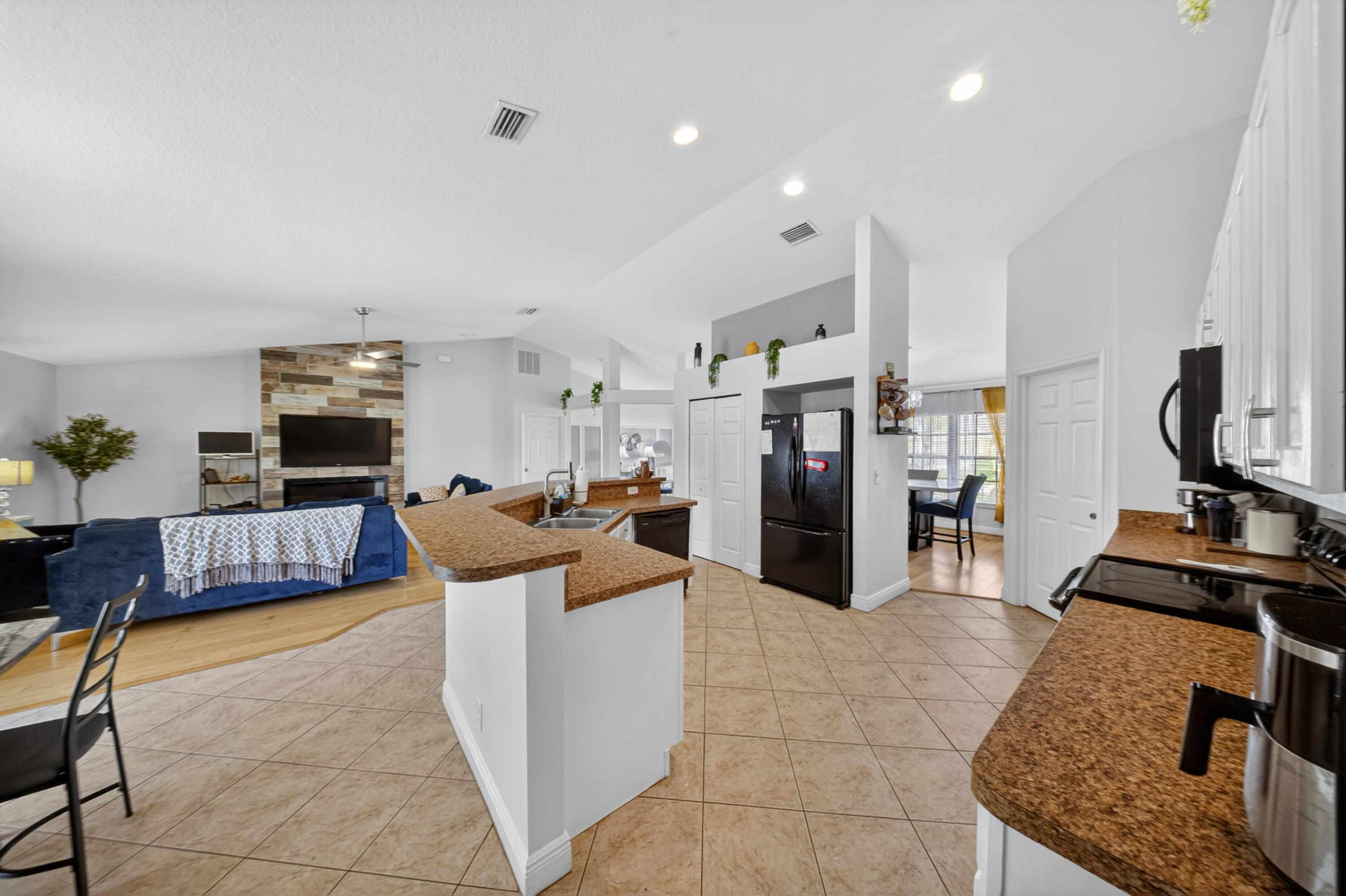 PORT ST LUCIE SECTION 44 - Residential