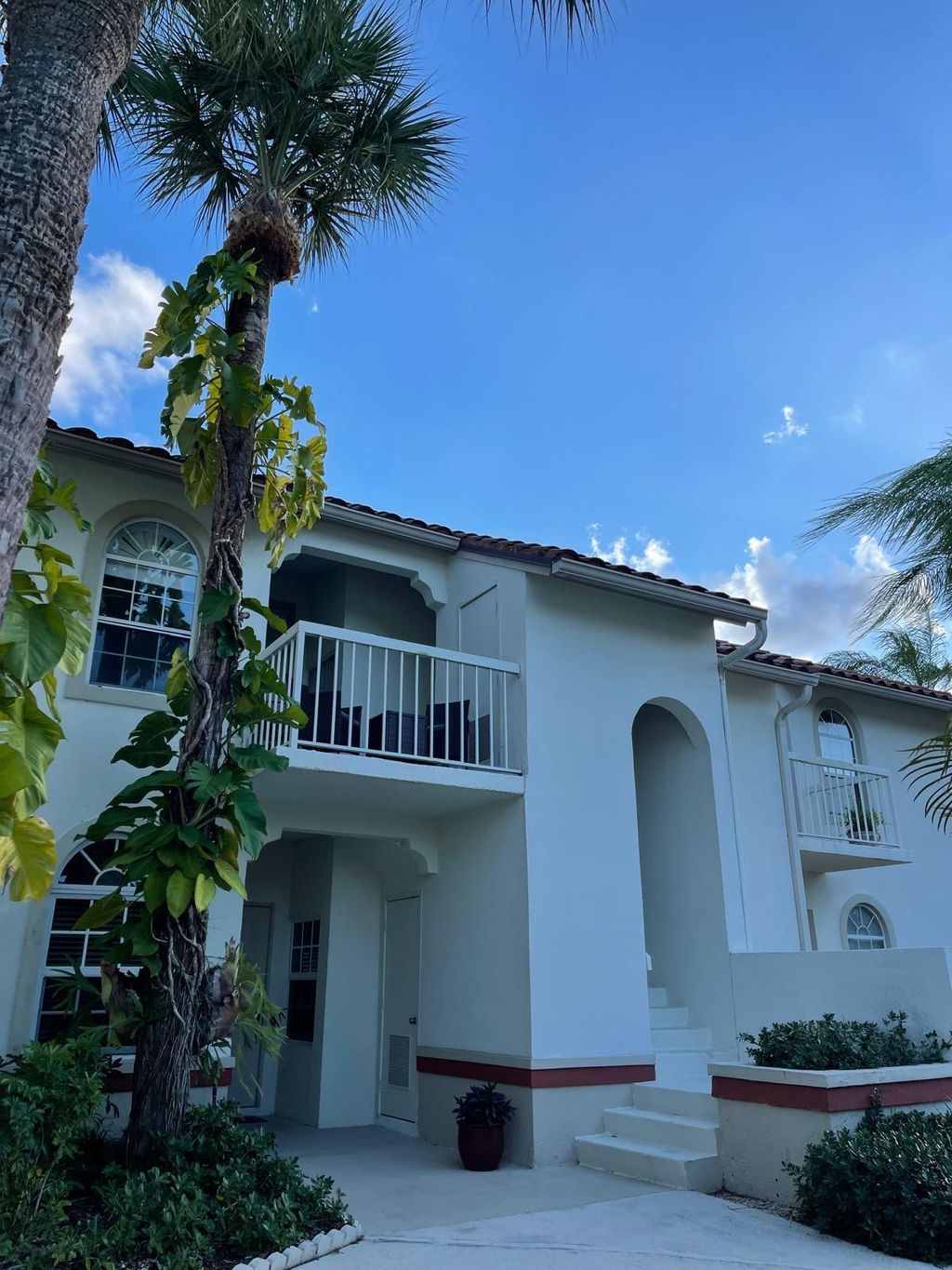 Photo of 209 Cypress Point Drive, Palm Beach Gardens, FL 33418 (MLS # R11066995)