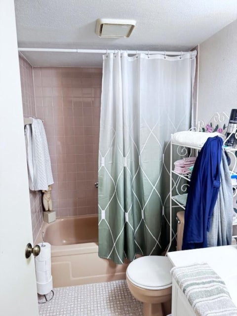 Tiny photo for 7320 Lake Circle Drive #407, Margate, FL 33063 (MLS # F10482704)