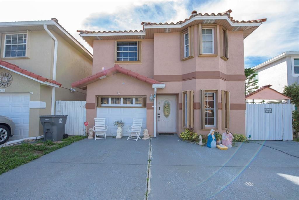 Photo of 81 Plumage Lane, West Palm Beach, FL 33415 (MLS # R10769132)