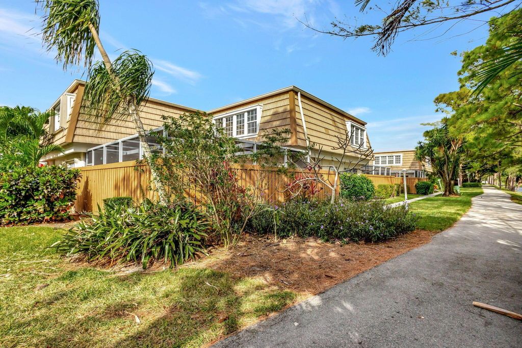 Photo of 4376 Hazel Avenue #B, Palm Beach Gardens, FL 33410 (MLS # R11038638)